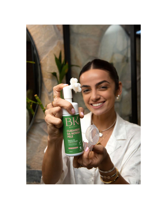 Espuma de Limpeza Facial com Ação Demaquilante 150ml